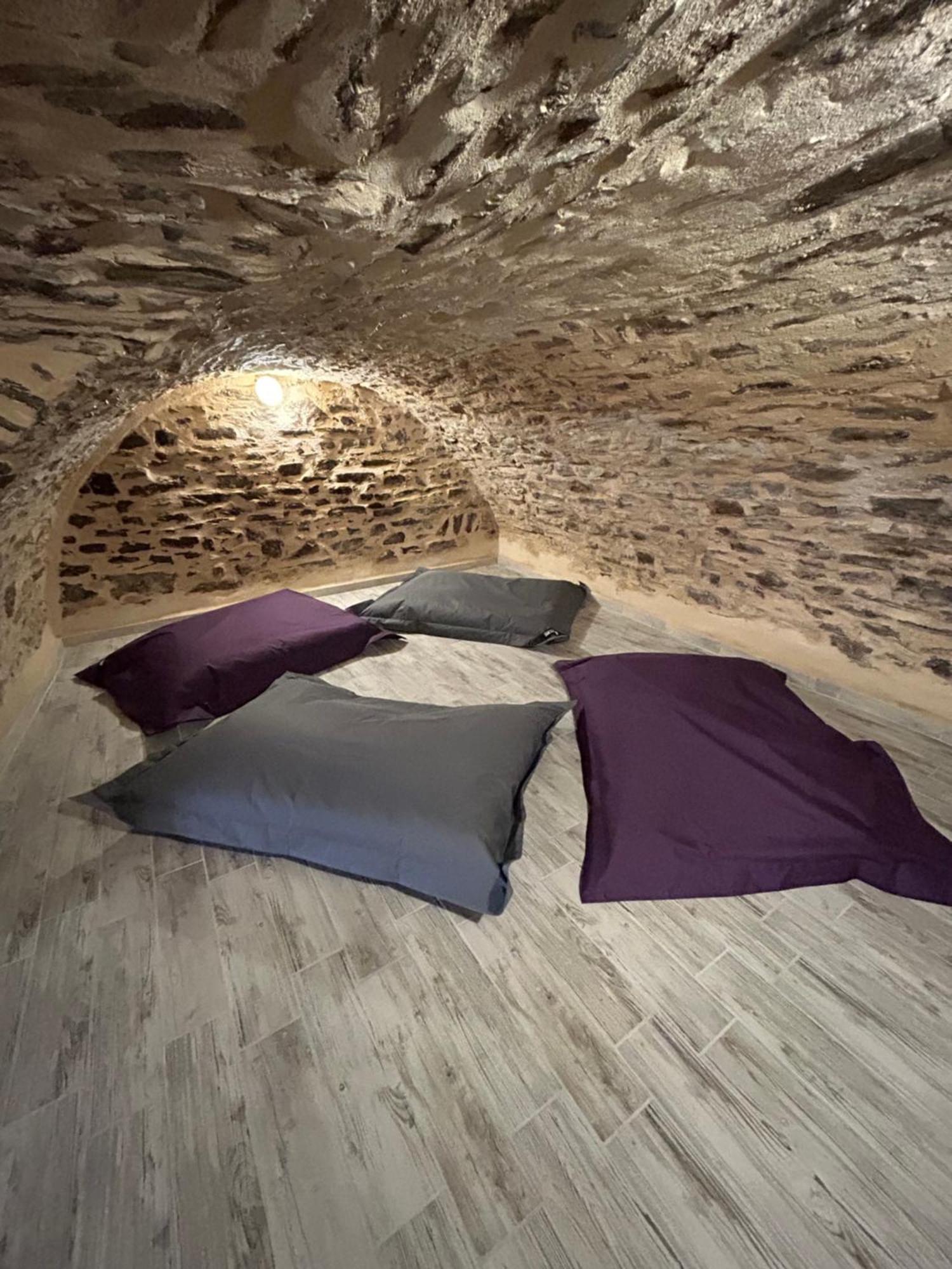 Le Domaine Du Bez Gite De Michel Piscine Sauna Hammam Spa Saint-Laurent-d'Olt Bagian luar foto